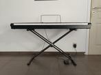 Digitale Piano Fazley met pedaal en onderstel, Muziek en Instrumenten, Ophalen, Zwart, Digitaal, Zo goed als nieuw