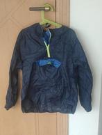 een regenjas, Kinderen en Baby's, Kinderkleding | Maat 134, Meisje, Ophalen of Verzenden, Zo goed als nieuw, Quechua, Decathlon