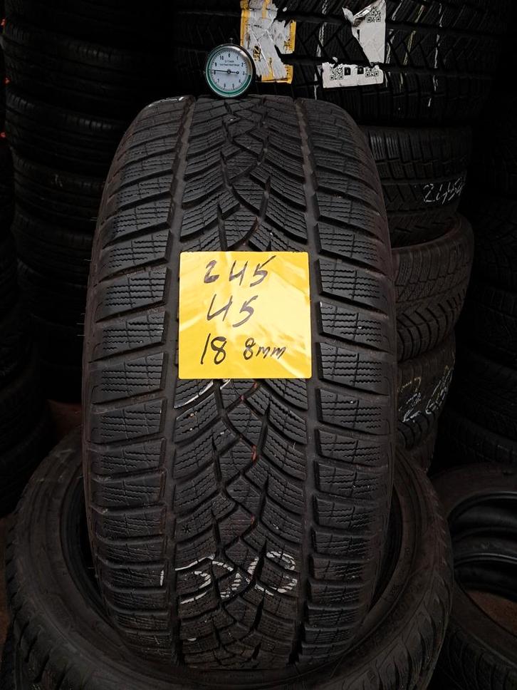 245/45/18 2454518 245/45R18 winter demo Goodyear 8mm, Auto diversen, Autosport-onderdelen, Zo goed als nieuw, Ophalen