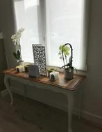 Mooie vol eik sidetable met Queen anna poten., Huis en Inrichting, Ophalen, 100 tot 150 cm, Eikenhout, Overige vormen
