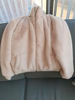 Beige imitatie bontjas winter, Ophalen of Verzenden, Maat 46/48 (XL) of groter, Beige