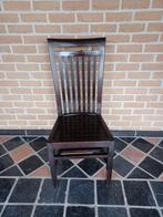 4 houten stoelen met hoge rug, €20 voor de 4 stoelen, Enlèvement