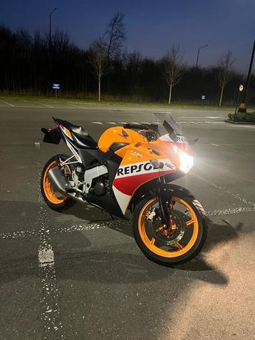 Moto Honda CBR 125cc Repsol beschikbaar voor biedingen