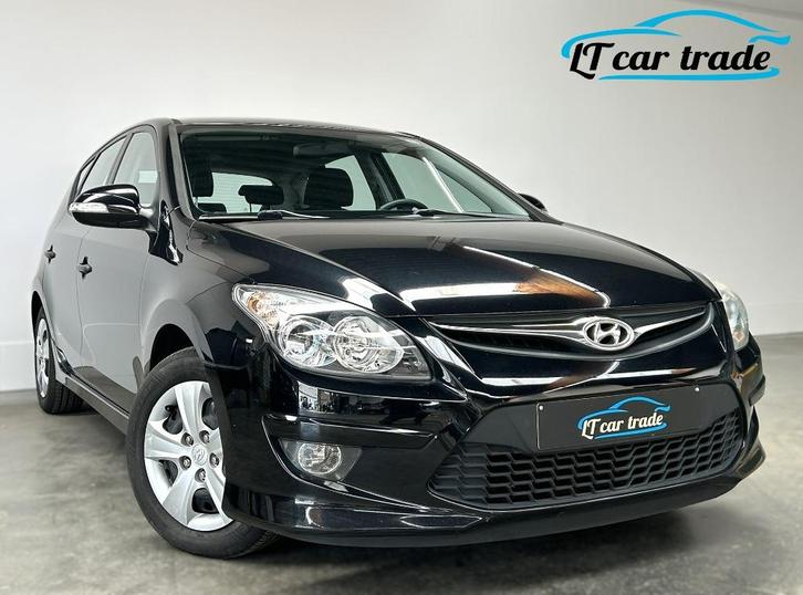 Hyundai i30 i30 1.4 Edition * Airco * Radio cd * Garantie, Auto's, Hyundai, Bedrijf, Te koop, i30, ABS, Airbags, Airconditioning