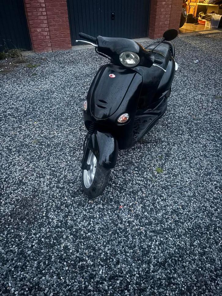 Kymco yup 50cc a klasse, Fietsen en Brommers, Scooters | Kymco, Gebruikt, Overige modellen, Klasse A (25 km/u), Benzine, Ophalen of Verzenden