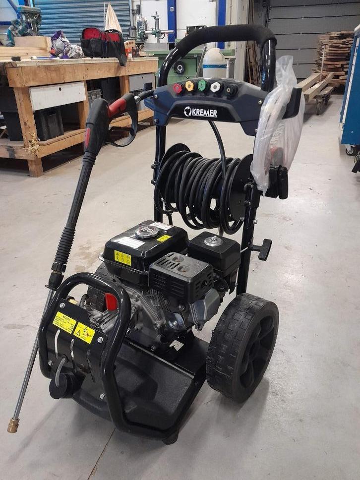 Hogedrukreiniger met benzinemotor, Tuin en Terras, Hogedrukreinigers, Zo goed als nieuw, Benzine, Ophalen