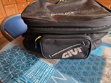 Tanktas Givi beschikbaar voor biedingen