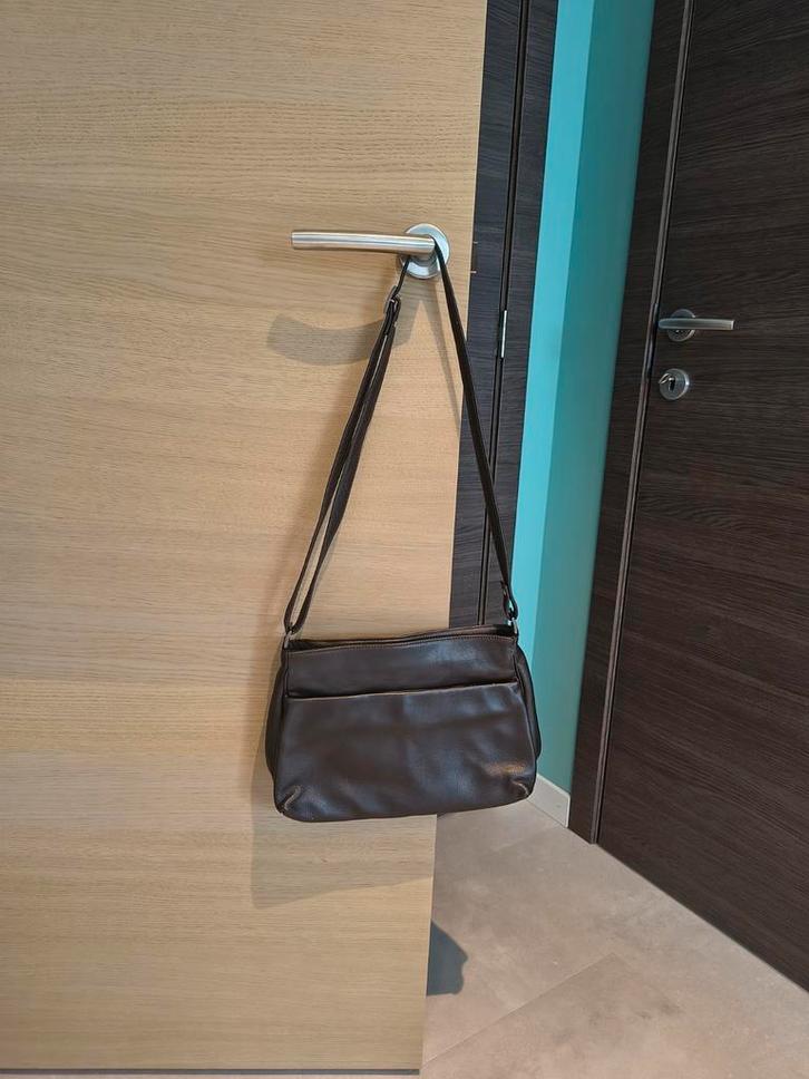 Handtassen, Handtassen en Accessoires, Tassen | Schoudertassen, Zo goed als nieuw, Overige kleuren, Ophalen of Verzenden