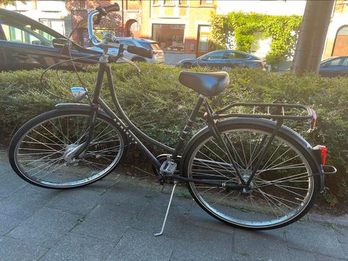 PERFECTE Zwarte Achielle fiets met Shimano versnellingen, Vélos & Vélomoteurs, Vélos | Femmes | Vélos grand-mère, Comme neuf, Vitesses