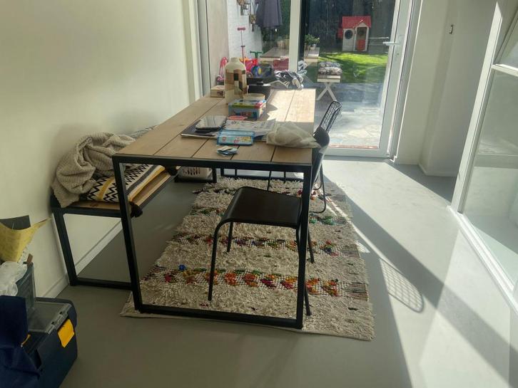 Moderne hout/metalen eetset met tafel en Bank, Huis en Inrichting, Tafels | Eettafels, Zo goed als nieuw, 50 tot 100 cm, 150 tot 200 cm