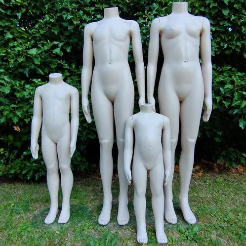 Set van 4 Bonami paspoppen/mannequins, Zakelijke goederen, Kantoor en Winkelinrichting | Winkel en Inventaris, Ophalen