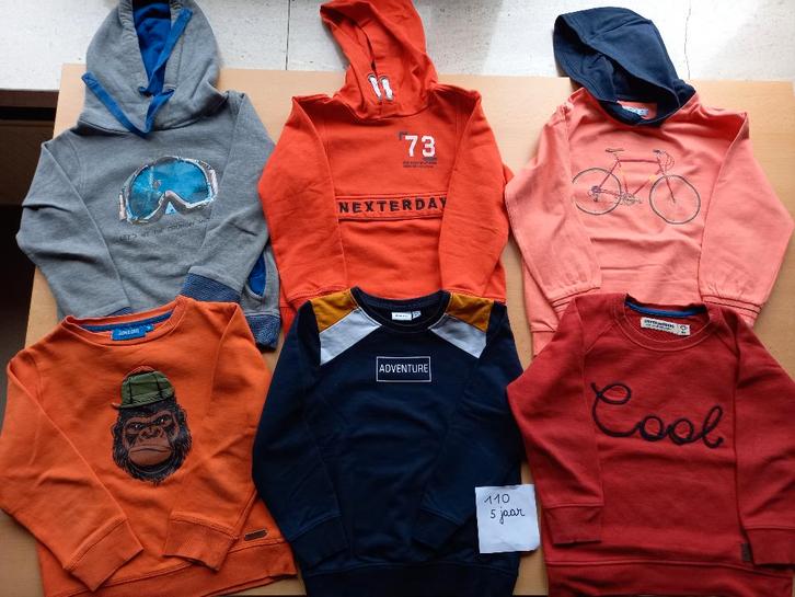 Nieuwstaat, pakket truien merkkleding maat 110/5 jaar jongen, Enfants & Bébés, Vêtements enfant | Taille 110, Comme neuf, Garçon
