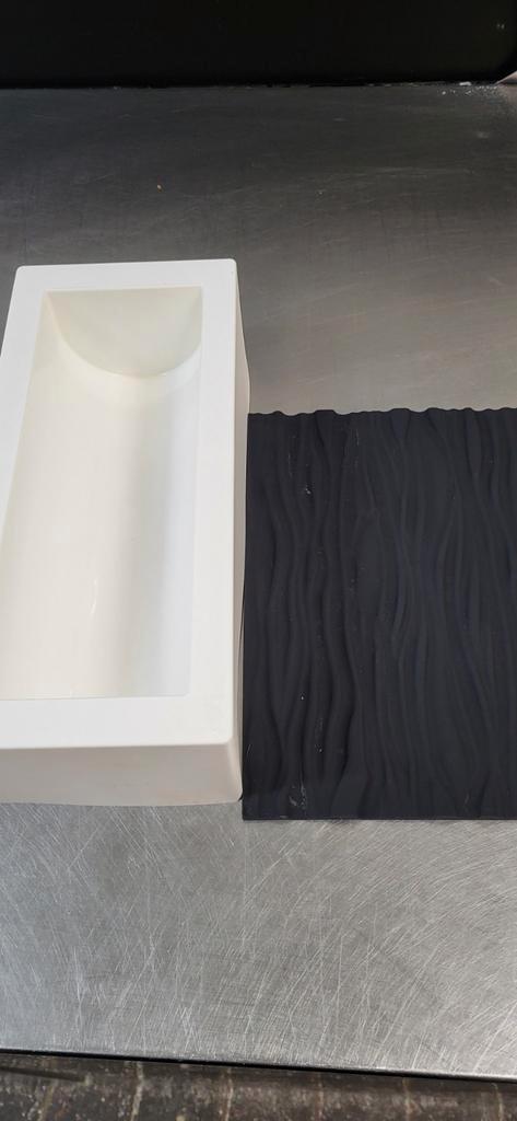 Moules à bûche, Zakelijke goederen, Horeca | Overige, Ophalen of Verzenden