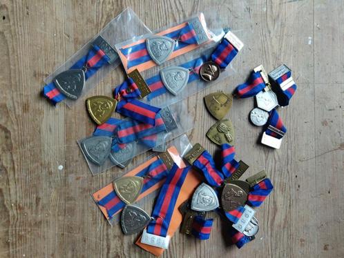 collectie medailles vierdaagse van de ijzer, Verzamelen, Militaria | Algemeen, Overige soorten, Lintje, Medaille of Wings, Ophalen of Verzenden