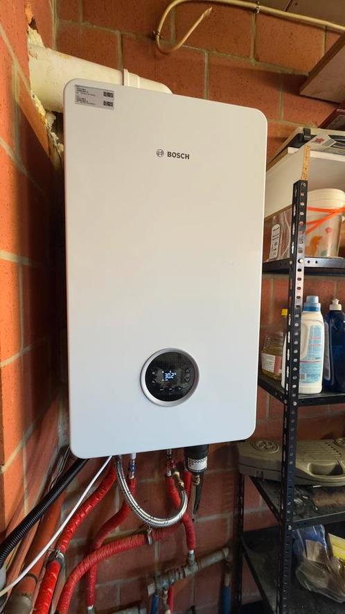 Vente, déplacement de chaudière, boiler, Doe-het-zelf en Bouw, Verwarming en Radiatoren, Nieuw, Overige typen, Ophalen of Verzenden