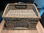 Kat/hondmand in rieten uitvoering, Dieren en Toebehoren, Ophalen, Zo goed als nieuw