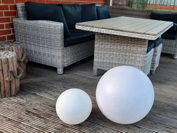 LED bol, terrasverlichting, tuinlicht, decoratie  beschikbaar voor biedingen
