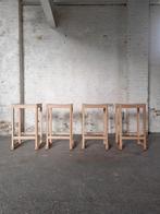Artek Atelier/Bar Krukken Hout (4 STUKS BESCHIKBAAR), Ophalen, Met voetsteun, 60 tot 90 cm, Zo goed als nieuw