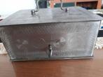 Metalen opbergkistje met sleutel 20x15xh9cm, Huis en Inrichting, Woonaccessoires | Kisten, Ophalen, Zo goed als nieuw