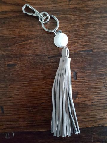 Diverse mooie sleutelhangers beschikbaar voor biedingen