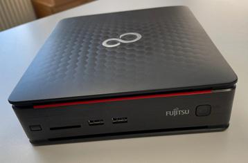 PC Fujitsu i3