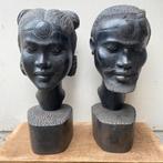 Paar Afrikaanse gebeeldhouwde hoofden - 1950’s