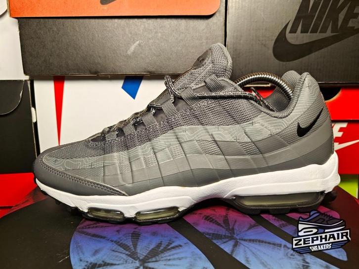 Nike Air Max 95 Ultra 'Iron Grey' EU44 2021, Kleding | Heren, Schoenen, Gedragen, Sneakers, Overige kleuren, Ophalen of Verzenden