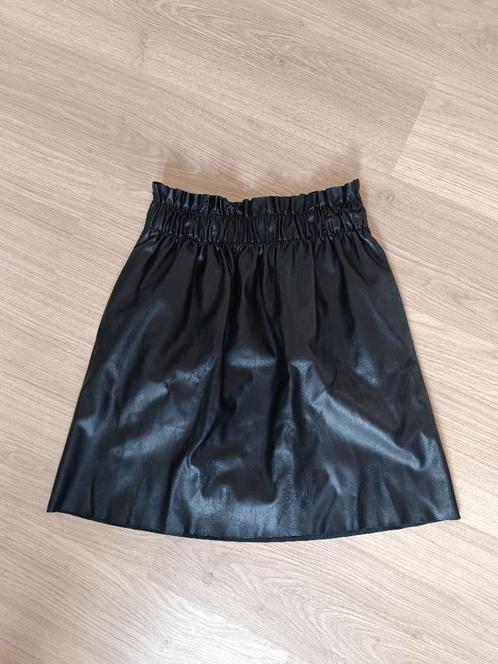 PU rokje van Only, Kleding | Dames, Rokken, Zo goed als nieuw, Maat 36 (S), Zwart, Ophalen of Verzenden