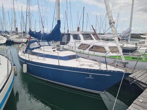 Zeiljacht Standfast 27, Watersport en Boten, Kajuitzeilboten en Zeiljachten, Gebruikt, Tour-wedstrijdjacht, Polyester, 6 tot 9 meter