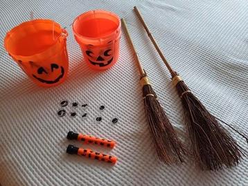 set halloween speelgoed / accessoires beschikbaar voor biedingen