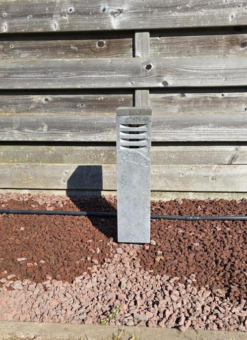 Tuinverlichting arduin 40cm hoog 'CARRE-S ', Tuin en Terras, Buitenverlichting, Zo goed als nieuw, Led, Ophalen