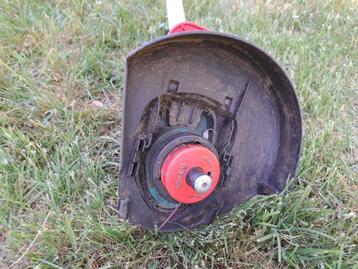 Graskant trimmer/ bosmaaier, Tuin en Terras, Ophalen, Gebruikt, Minder dan 20 mm, Bosch