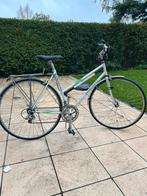 Hippe retro fiets in rijklare staat., Fietsen en Brommers, 28 inch, Gebruikt, 15 tot 20 versnellingen, Ophalen