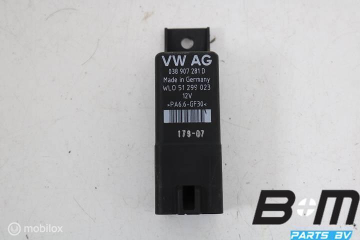Regelapparaat voor gloeibougies VW Golf 5 038907281D, Auto-onderdelen, Motor en Toebehoren, Gebruikt