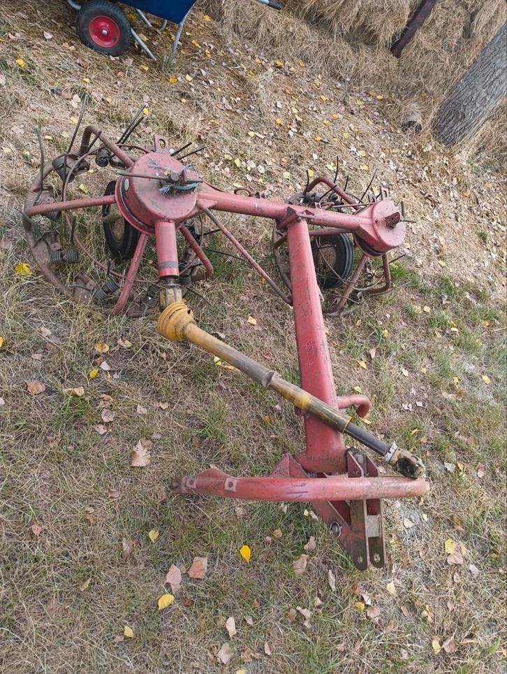 Strela hooikeermachine/hark, Bricolage & Construction, Outillage | Pièces de machine & Accessoires, Enlèvement