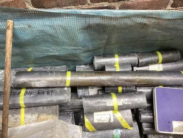 Rol lood bladlood snijlood diverse rollen vanaf 3,00 euro pe beschikbaar voor biedingen