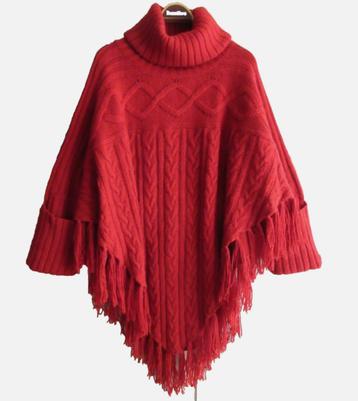 Mooie Part Two poncho in rode wol, mt Medium beschikbaar voor biedingen