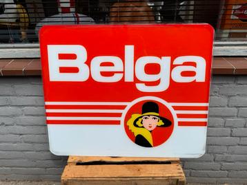 Bwlga oude lichtbak reclame plaat beschikbaar voor biedingen