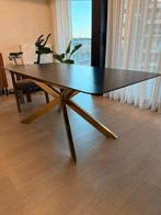Eettafel Opale rechthoekige dektonblad goudkleurig onderstel, Enlèvement, Comme neuf