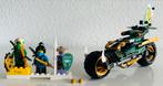 Lego Ninjago - 71745 Vélo Lloyd's Jungle Chopper, Comme neuf, Ensemble complet, Lego, Enlèvement ou Envoi