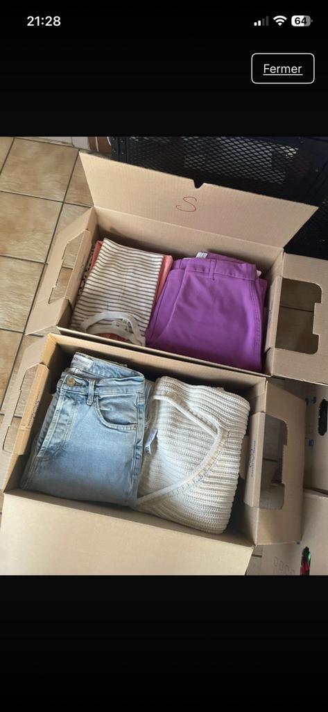 Lot vêtements femme / ado taille S, Kleding | Dames, Dames-kledingpakketten, Zo goed als nieuw, Ophalen of Verzenden