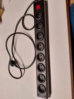 Stekkerdozen, Enlèvement