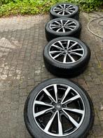 Ford Kuga 18” all seasons 235/50 6-7mm, Ophalen, 18 inch, Band(en)