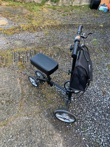 Une trottinette à genou, Divers, Enlèvement, Comme neuf