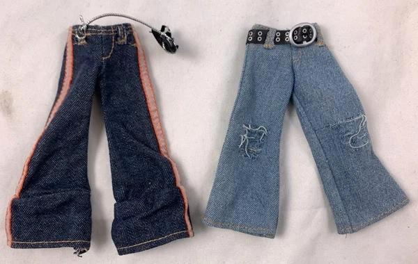 Bratz Boyz Jeans Cameron 1st Edition 2002 Pop Broek Set 2 st, Verzamelen, Poppen, Zo goed als nieuw, Fashion Doll, Verzenden