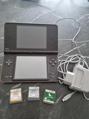 nintendo dsi xl est dsi, Games en Spelcomputers, Spelcomputers | Nintendo DS, Ophalen, Gebruikt, Dsi, Met games