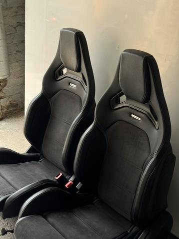 Mercedes AMG Recaro Schaalstoelen beschikbaar voor biedingen
