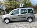 Renault Kangoo 1,6i benzine TOMTOM ** 1 JAAR GARANTIE **, Boîte manuelle, https://public.car-pass.be/vhr/f7d310af-eec8-496f-aa4c-ec847e5d7f88