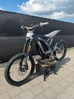 Surron Light Bee Met Papieren., Fietsen en Brommers, Brommers | Crossbrommers, Ophalen, Zo goed als nieuw