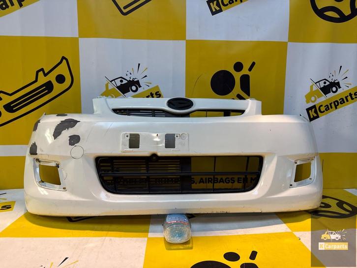 DAIHATSU CUORE MIRA 07-12 VOORBUMPER 52119-B2650, Auto-onderdelen, Carrosserie, Bumper, Daihatsu, Voor, Gebruikt